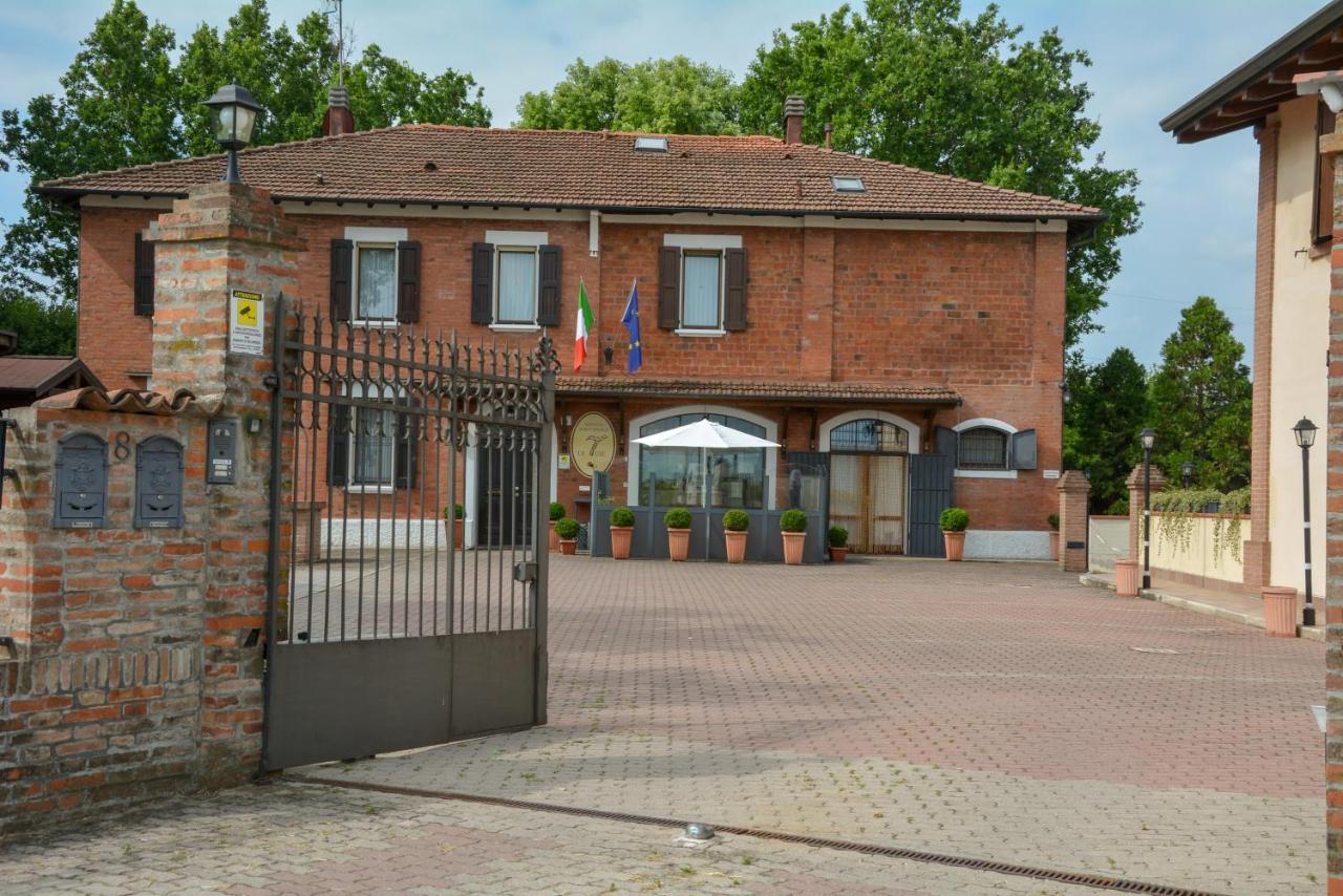 Le Tuie Villa Bologna Exterior foto